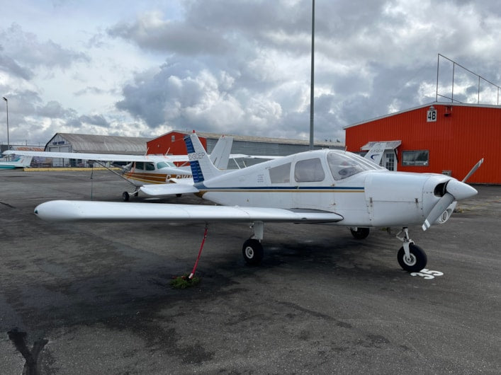 Cherokee PA-28-140 1973 .