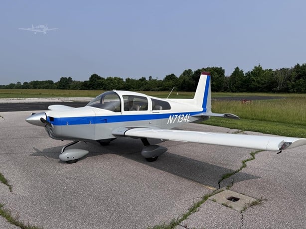 GRUMMAN/AMERICAN GENERAL AA5 TRAVELER 1973 .
