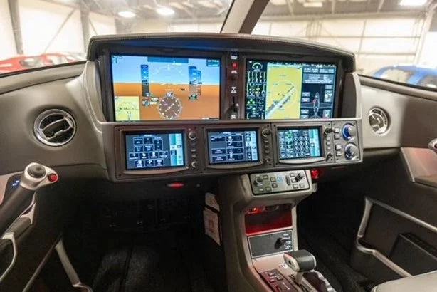 CIRRUS VISION SF50-G2+ 2022  ..