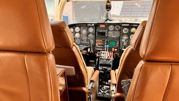 Piper NAVAJO CHIEFTAIN 1980 .