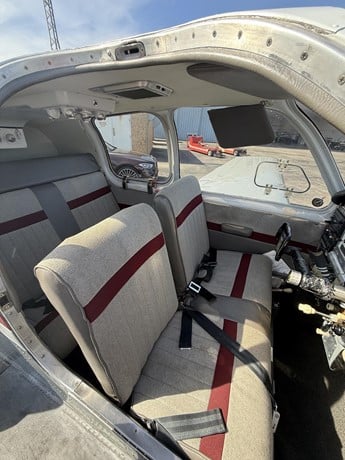 BEECHCRAFT D35 BONANZA 1953 ..