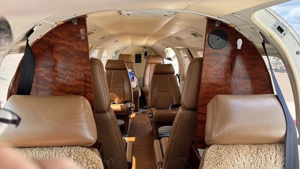 Piper NAVAJO CHIEFTAIN 1980 .