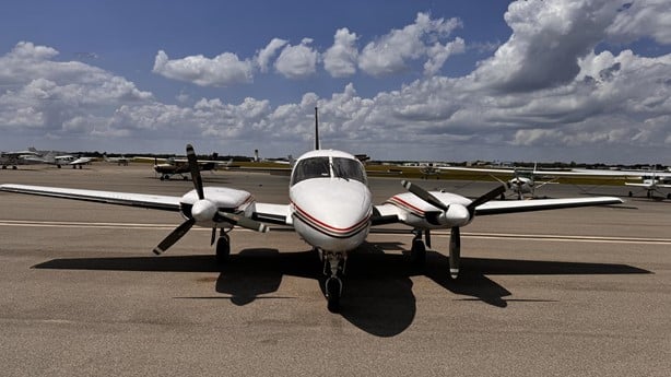 Piper NAVAJO CHIEFTAIN 1980 .